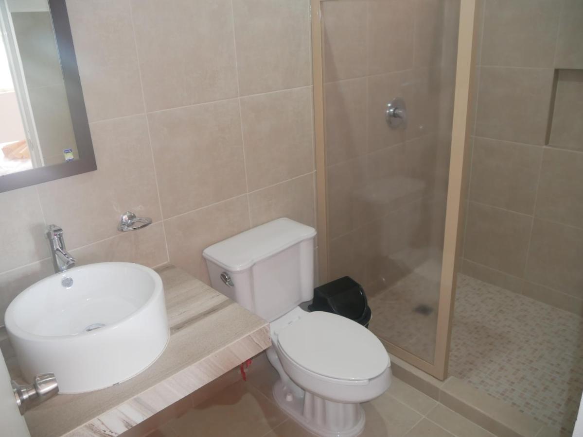 Hotel Real San Juan Suites Мерида Экстерьер фото