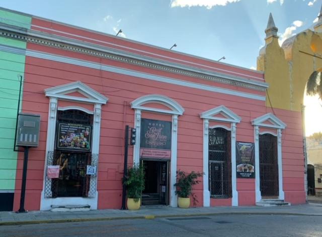 Hotel Real San Juan Suites Мерида Экстерьер фото