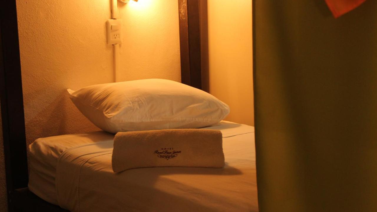 Hotel Real San Juan Suites Мерида Экстерьер фото